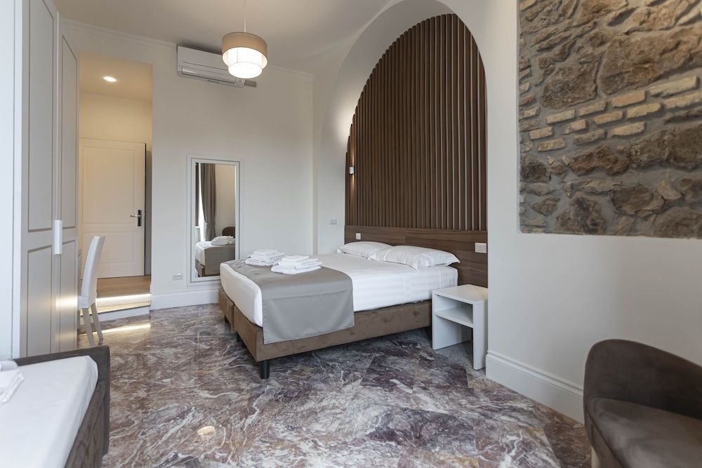 Flat 285 Triple Room 22