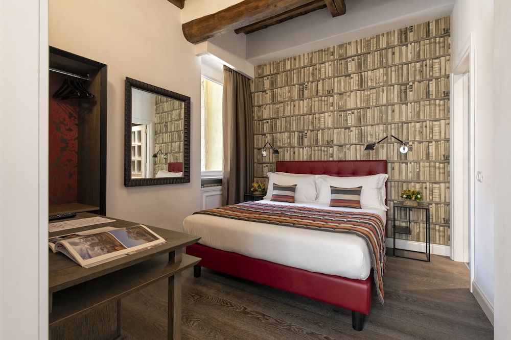 undefined Maison Evelina