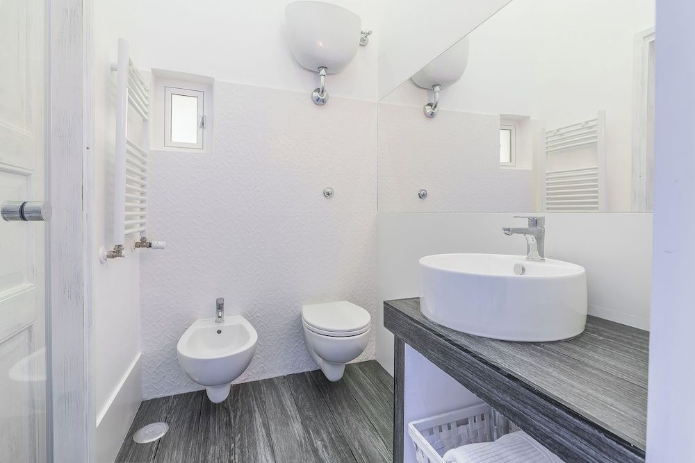 Le Villanelle B&B Comfort Double or Twin Room, Ensuite (Nennella) 4