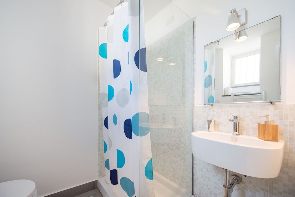 Gioia 13 Apartments & Rooms Standard Studio, 1 Double Bed 3