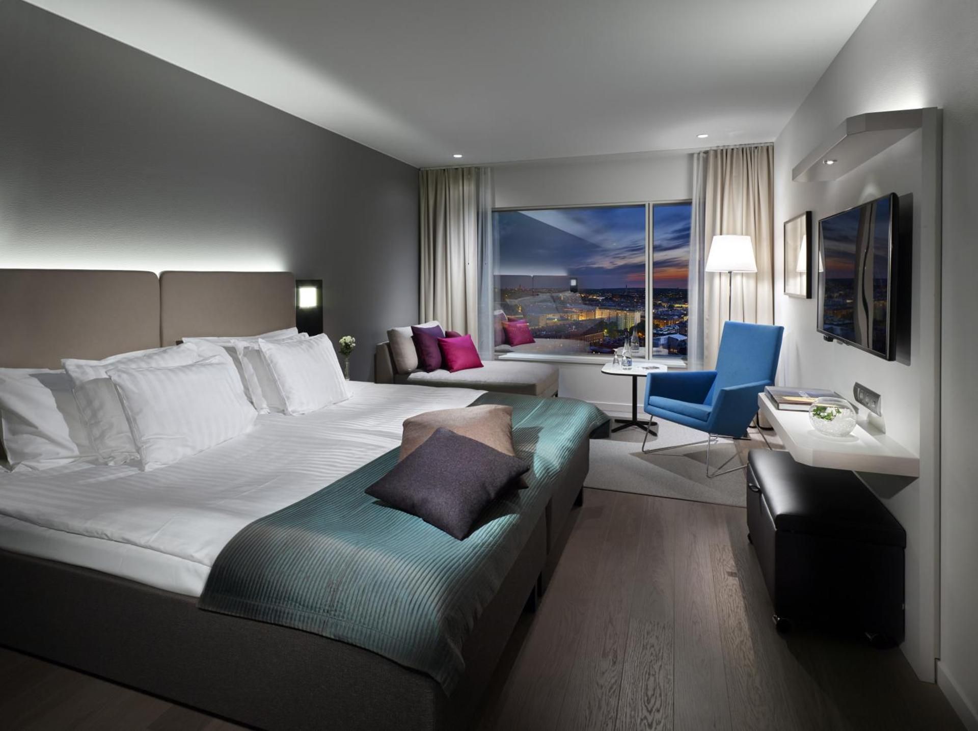 Sky View with Sofa Bed - Gothia Towers (max 2 Adults + 2 Children up to 12 years old)