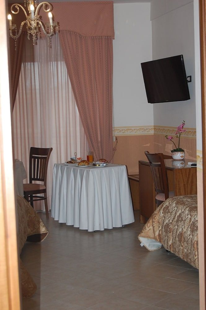 Hotel Ristorante Donato Comfort Triple Room, 1 Bedroom 7