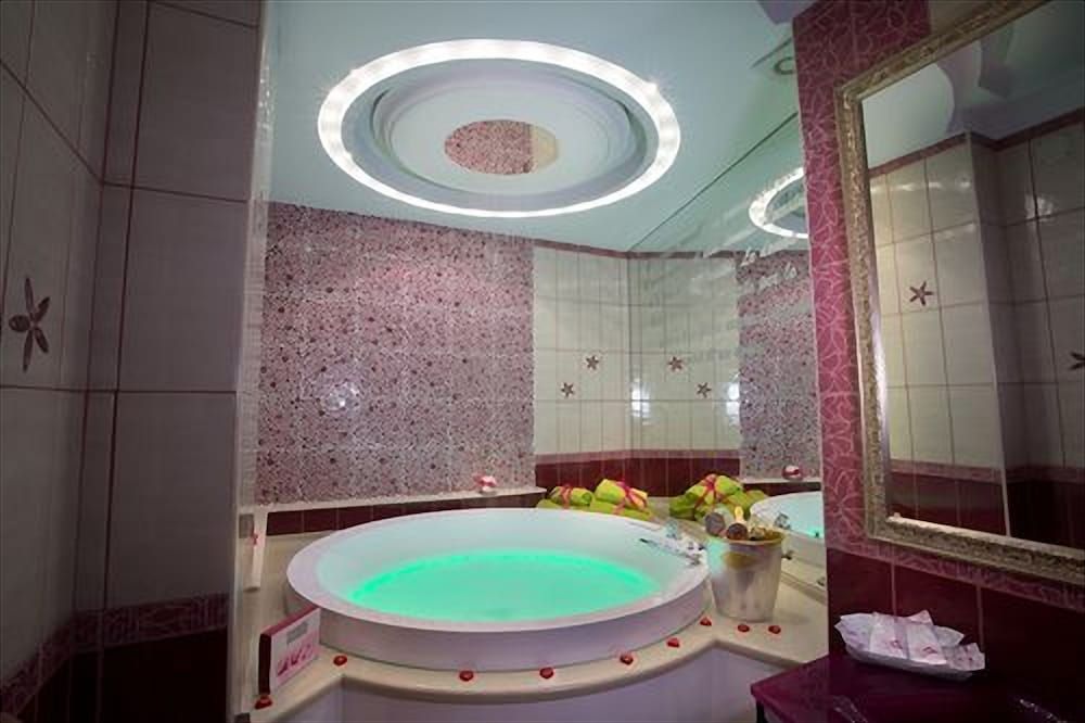 Bellavista Suite, Hot Tub 12