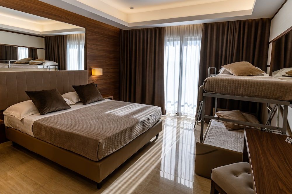 Bellavista Superior Quadruple Room 7