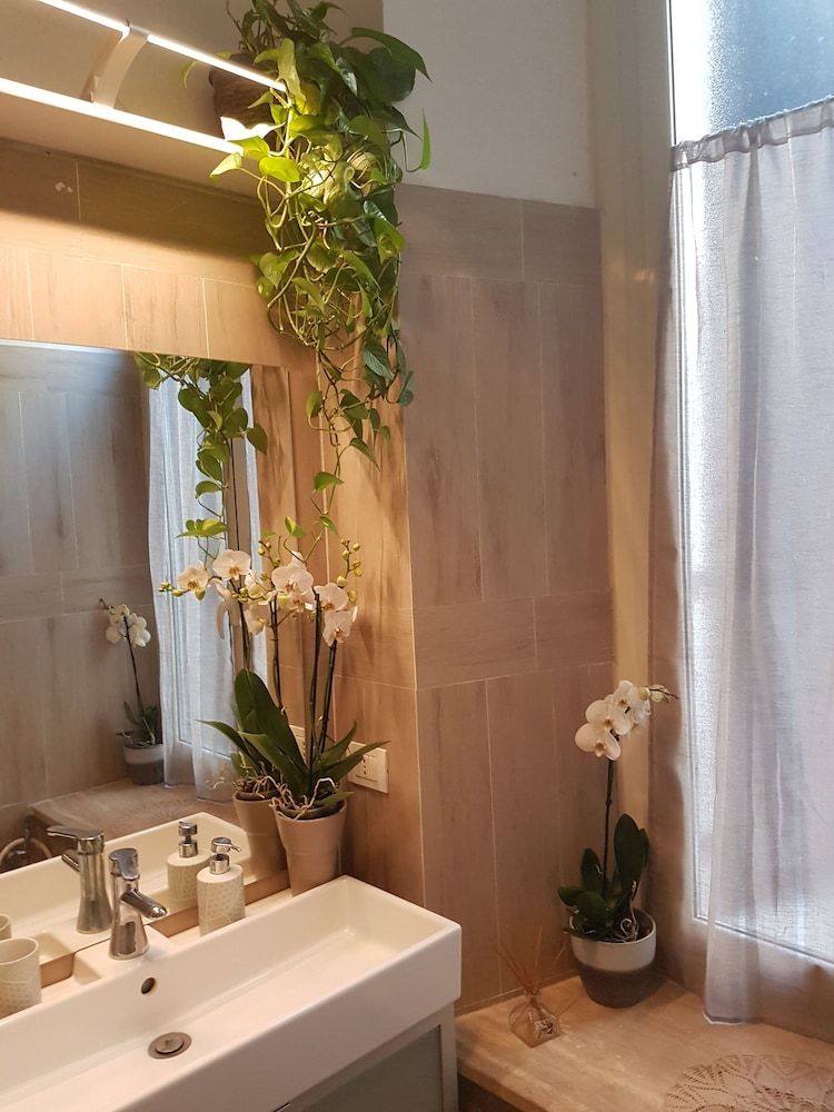 undefined Chain Vatican Suites 2