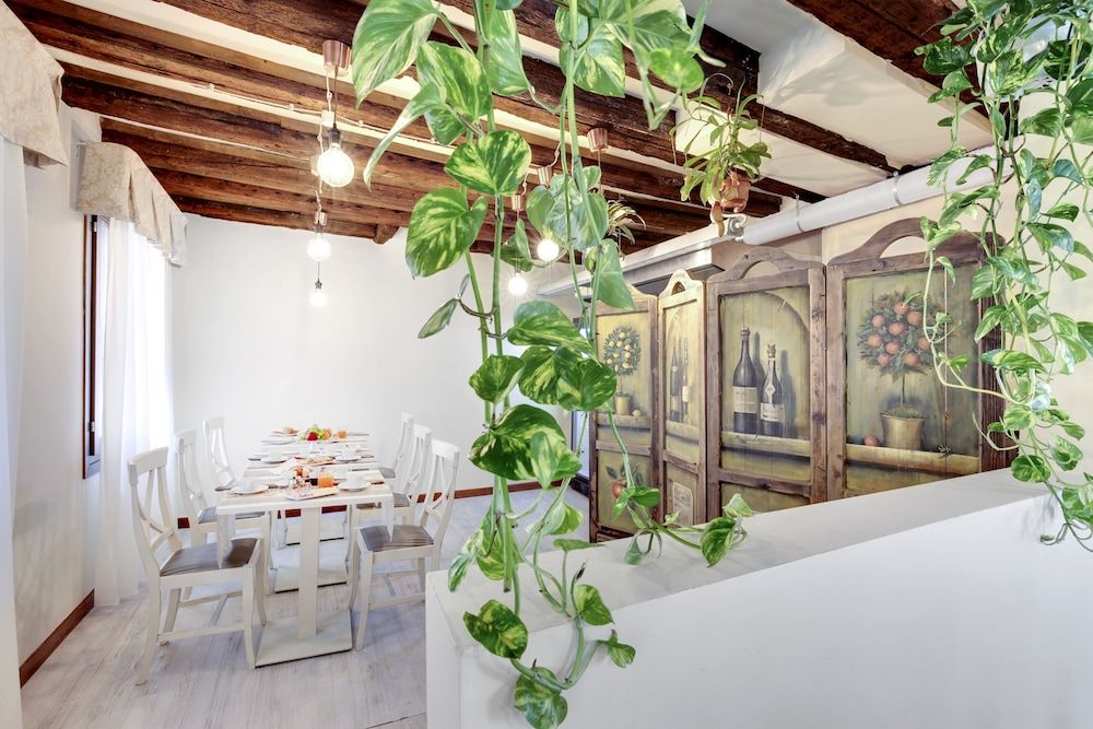 undefined Ca' Riza 6