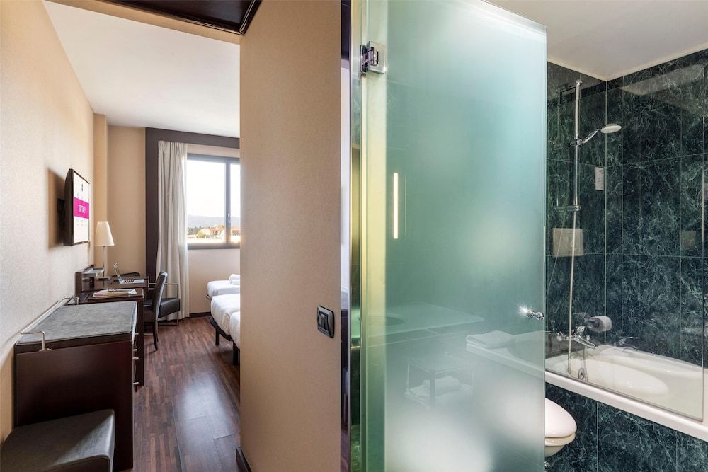 B&B Hotel Arezzo Standard Triple Room, Non Smoking 7