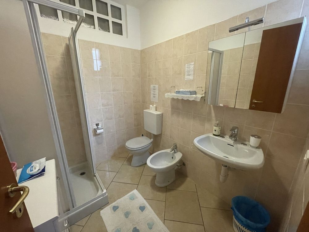 Hotel Diffuso Il Portichetto sulla collina a Vezio Perledo Family Apartment, 2 Bedrooms, Kitchen 12