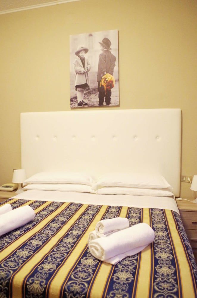 Hotel Vergilius Double or Twin Room 7