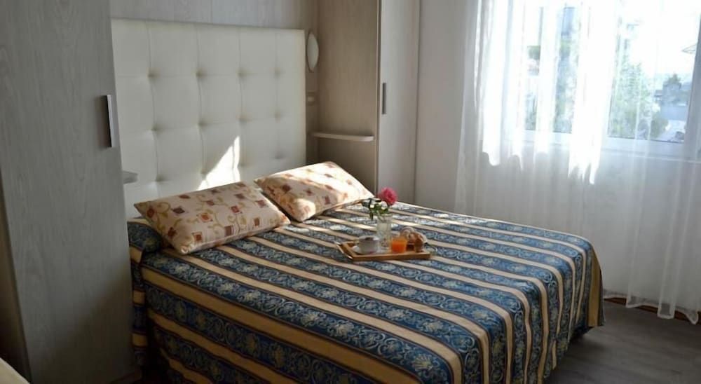 Hotel Vergilius Double or Twin Room 15