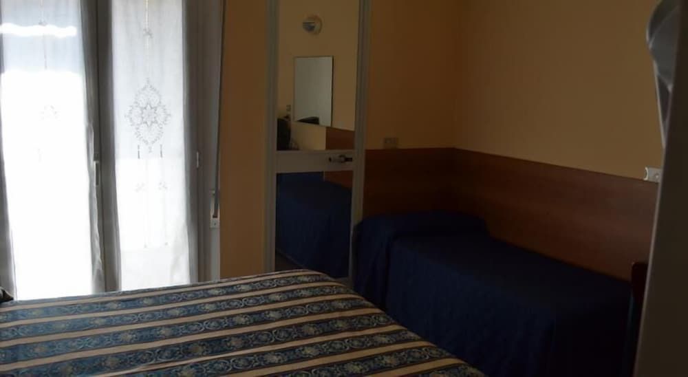 Hotel Vergilius Double or Twin Room 16