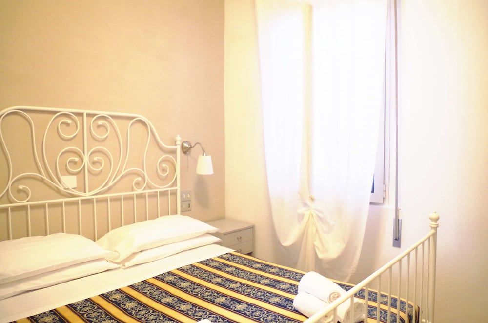 Hotel Vergilius Double or Twin Room 6