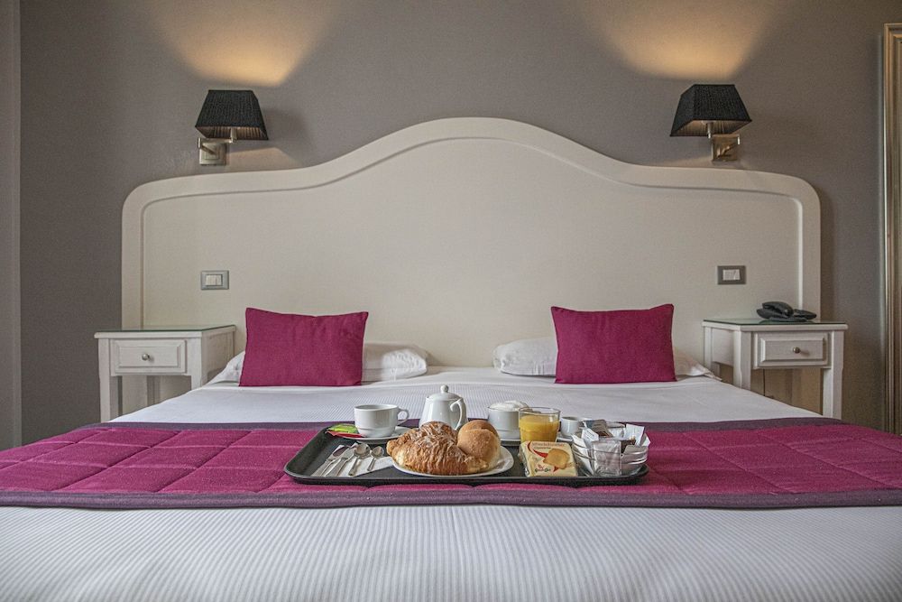 Suite Castrense Standard Double or Twin Room 28