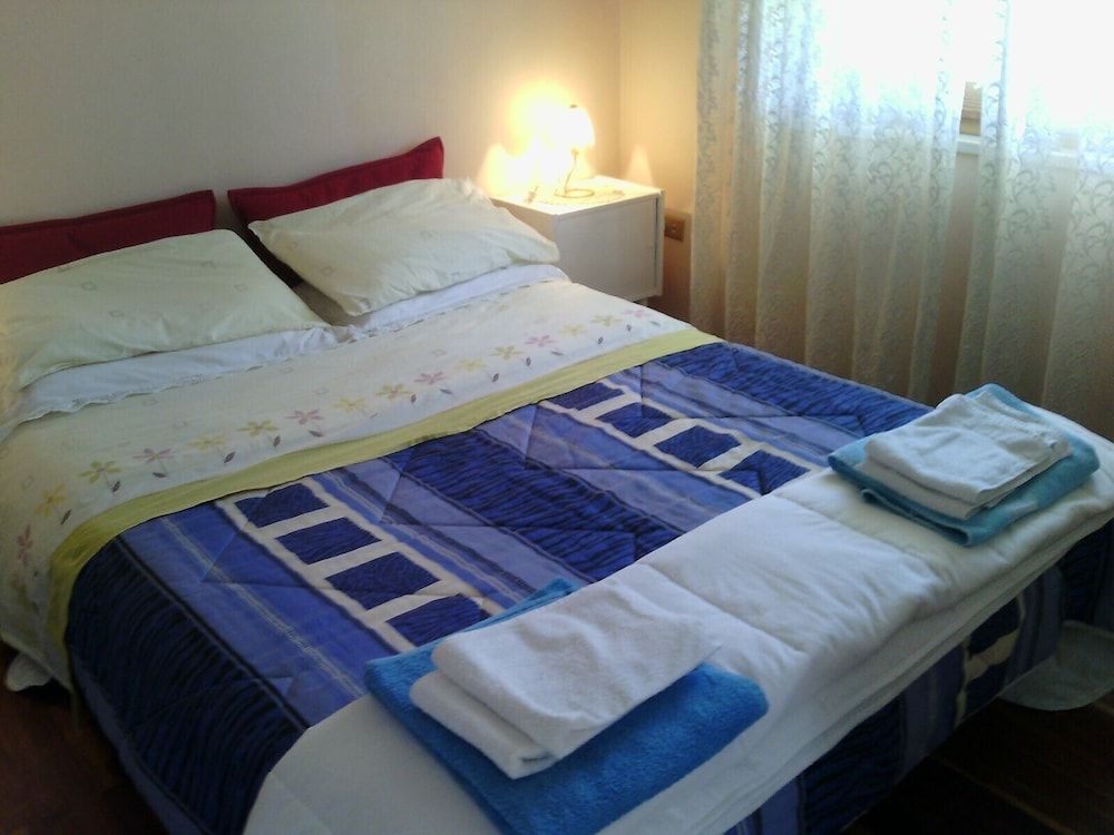 Bed & Breakfast Giardino Agritourist Deluxe Triple Room, 1 Bedroom, Accessible