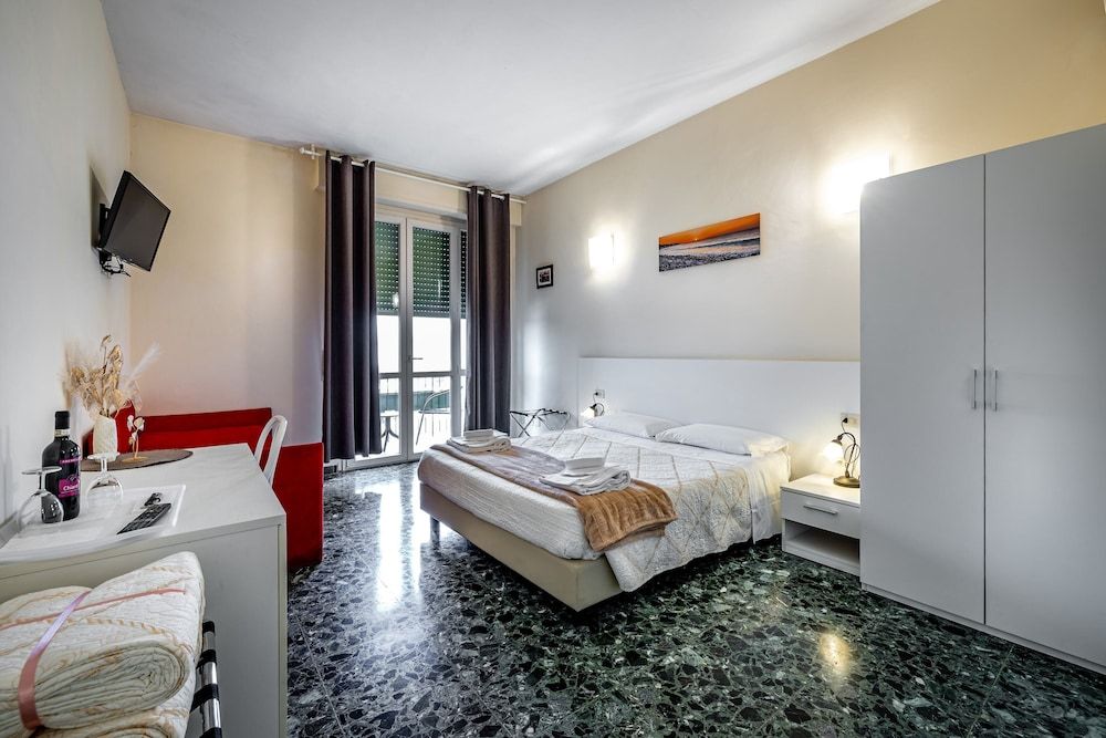 Maison Bianca Family Quadruple Room 2