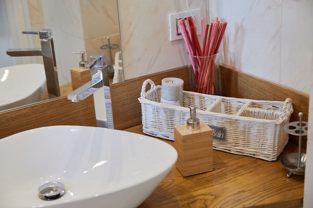 Leone X Guest House Superior Room 11