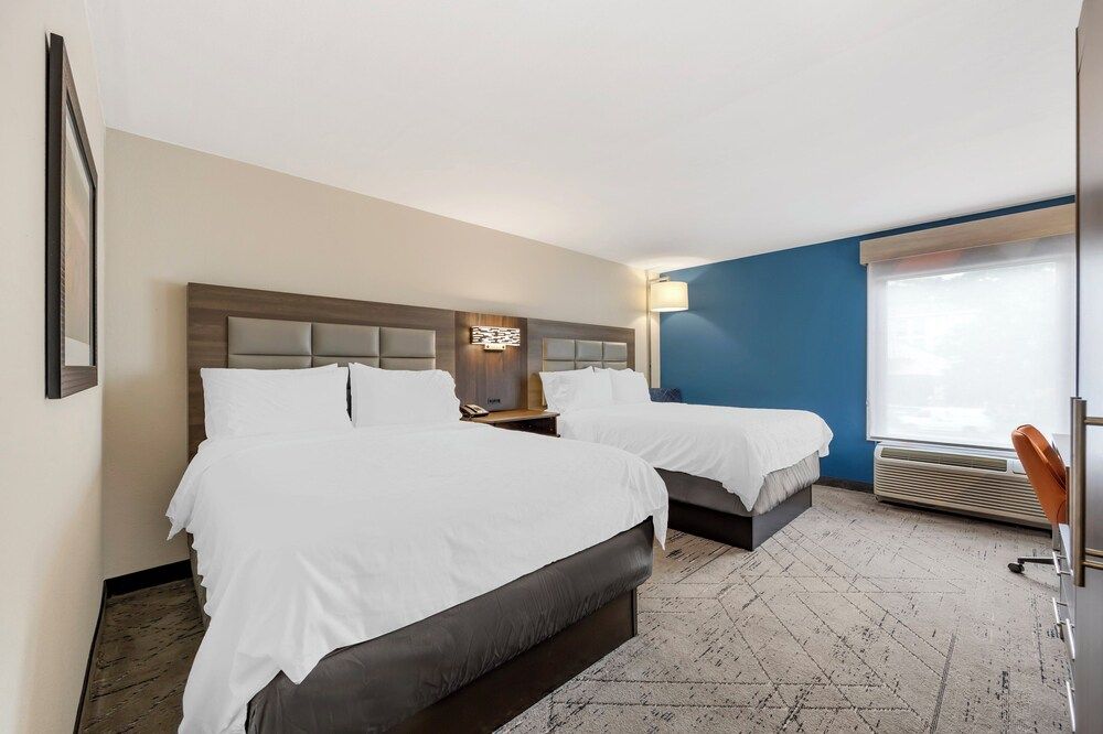 Standard Room, 2 Queen Beds