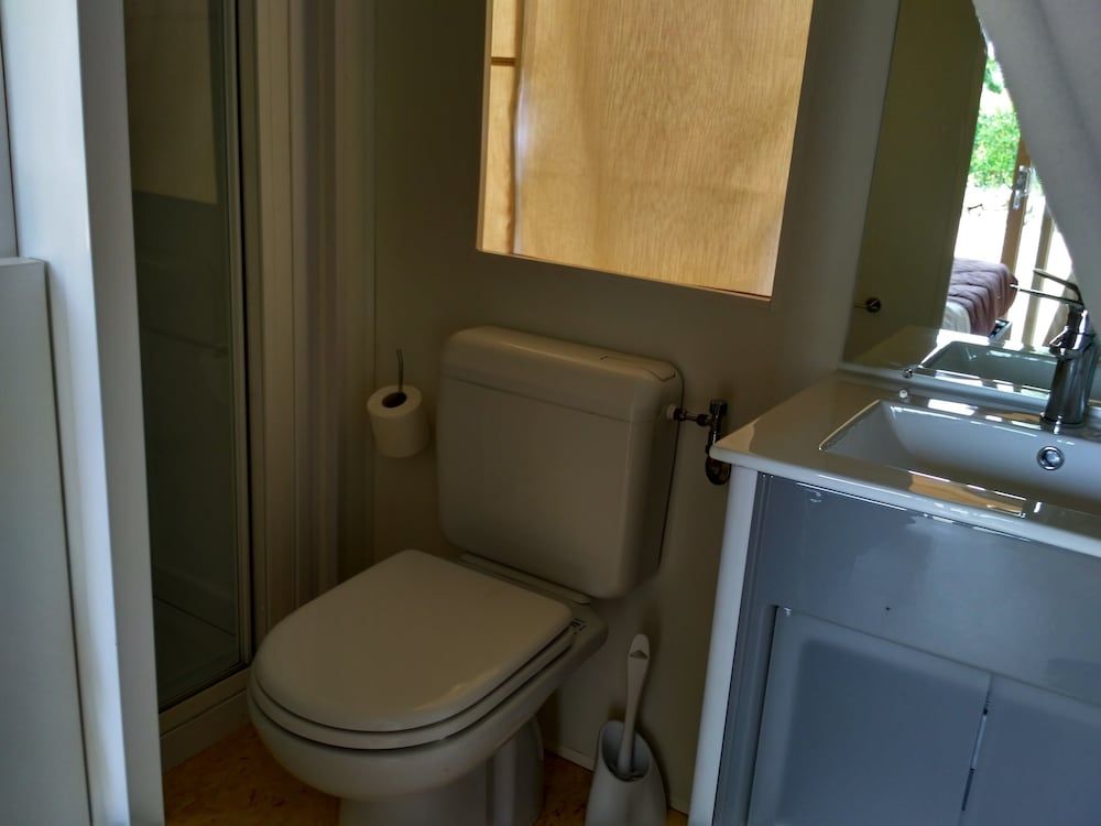 Hu Firenze Camping In Town Tent (Urban Safari) 4