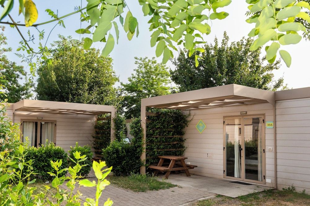 undefined Hu Firenze Camping In Town 4