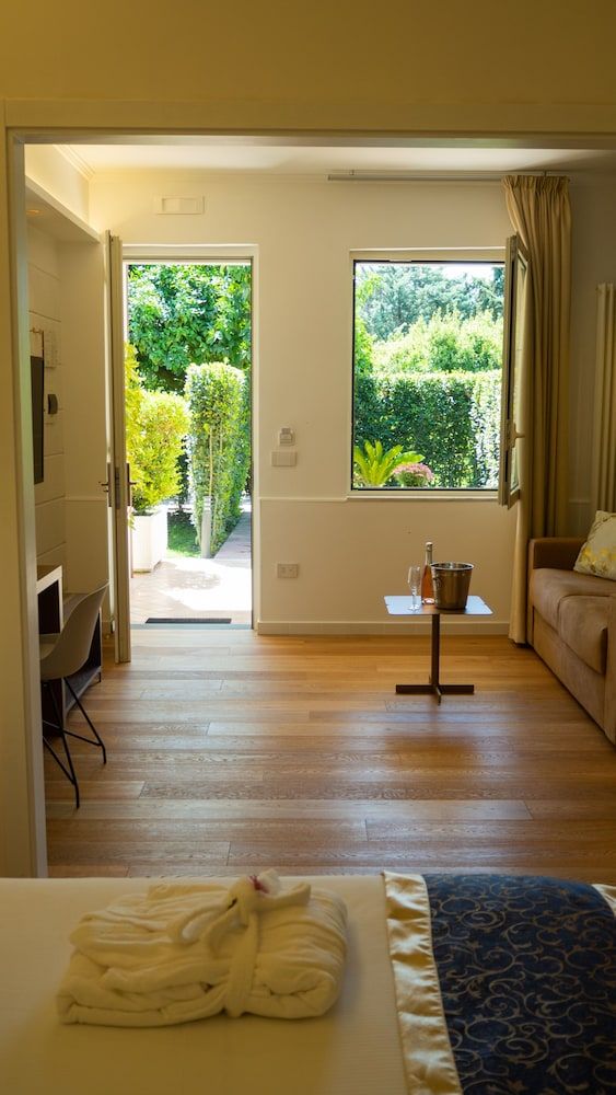 Resort & Winery Bosco De Medici Superior Double Room (with Garden) 8