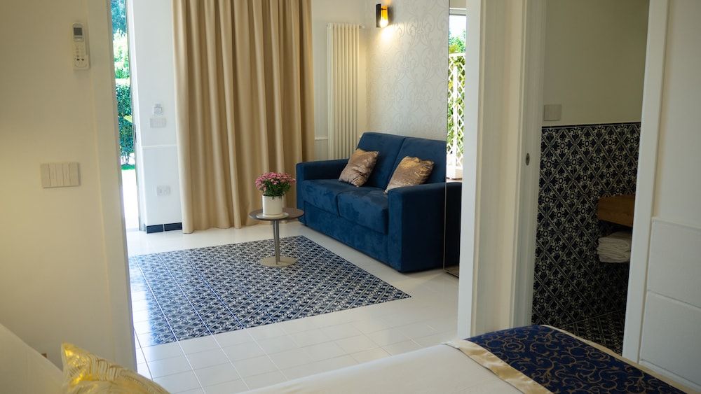 Resort & Winery Bosco De Medici Standard Double Room (with Patio) 4