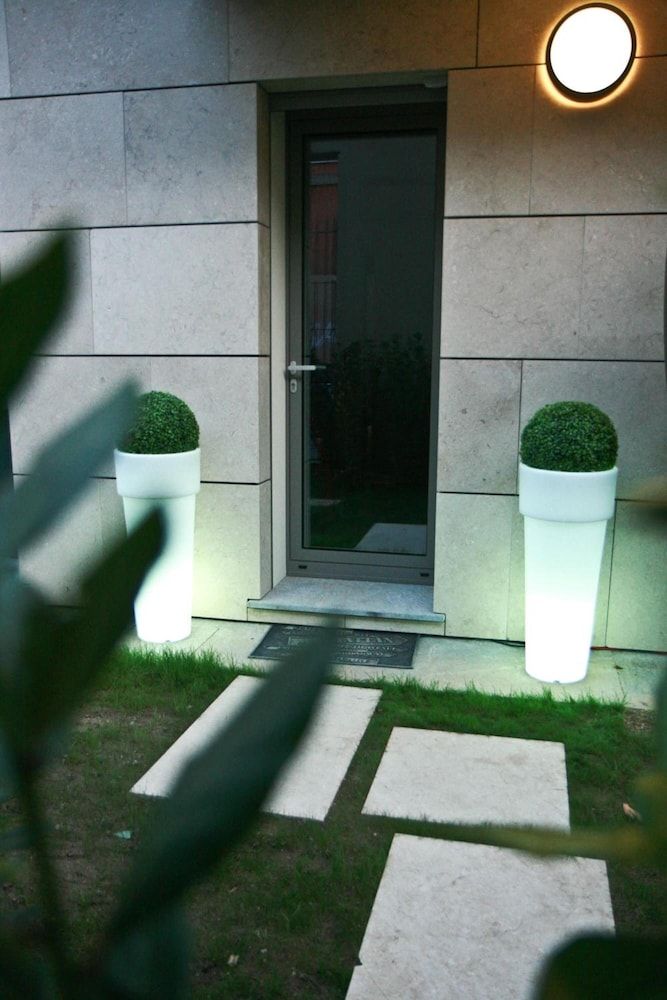 undefined Experience Design Bed & Show 6