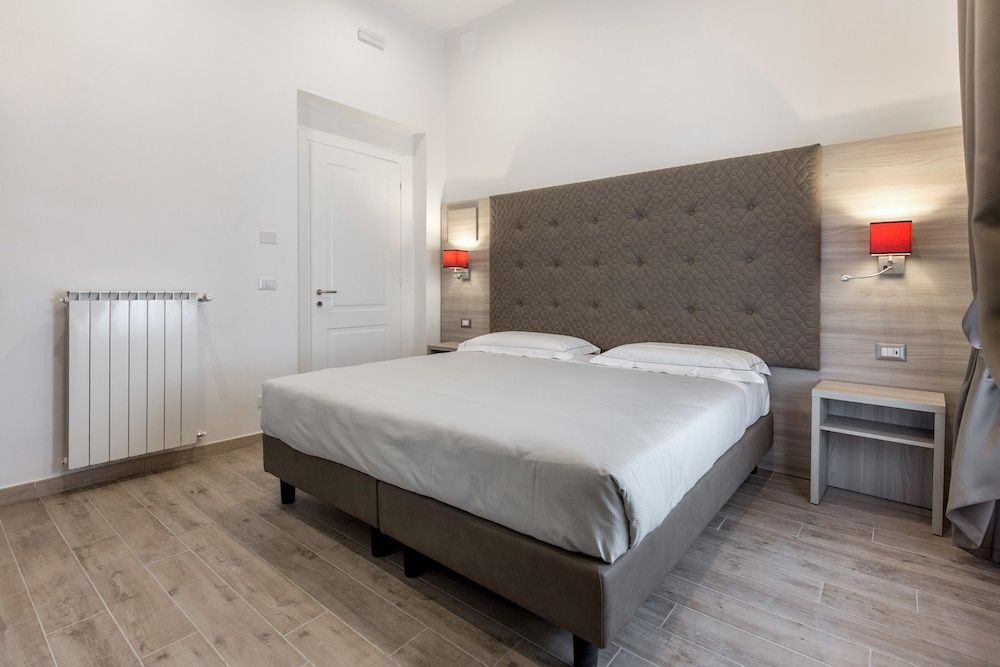 undefined Apollo Guest House 6