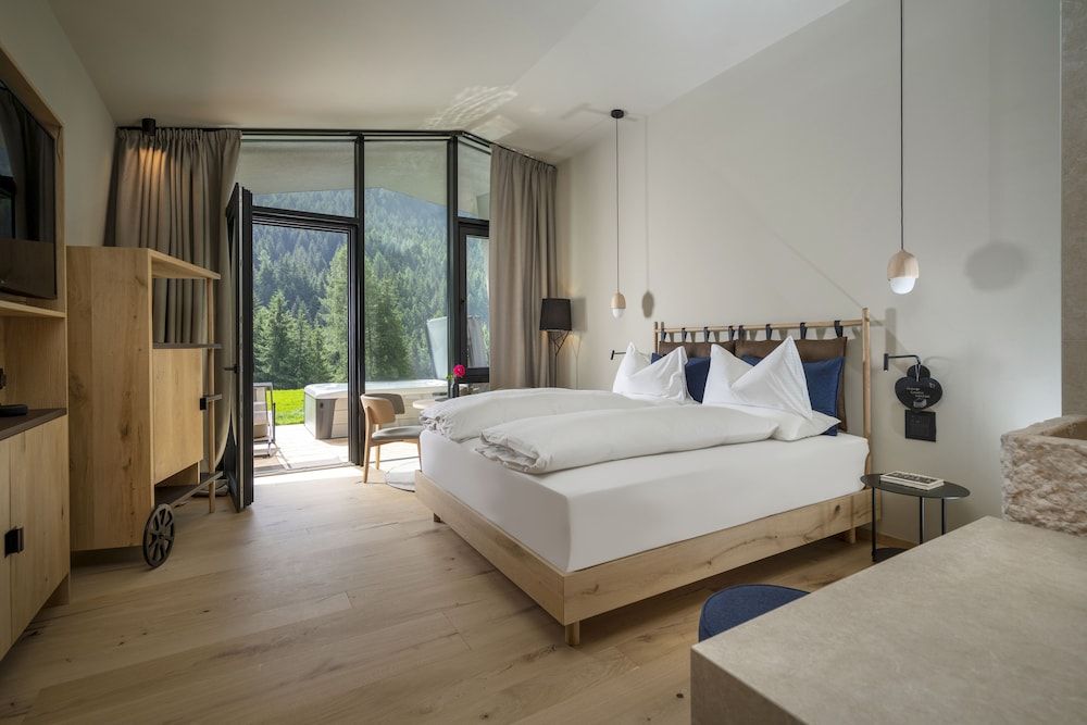 Deluxe Suite, Mountain View