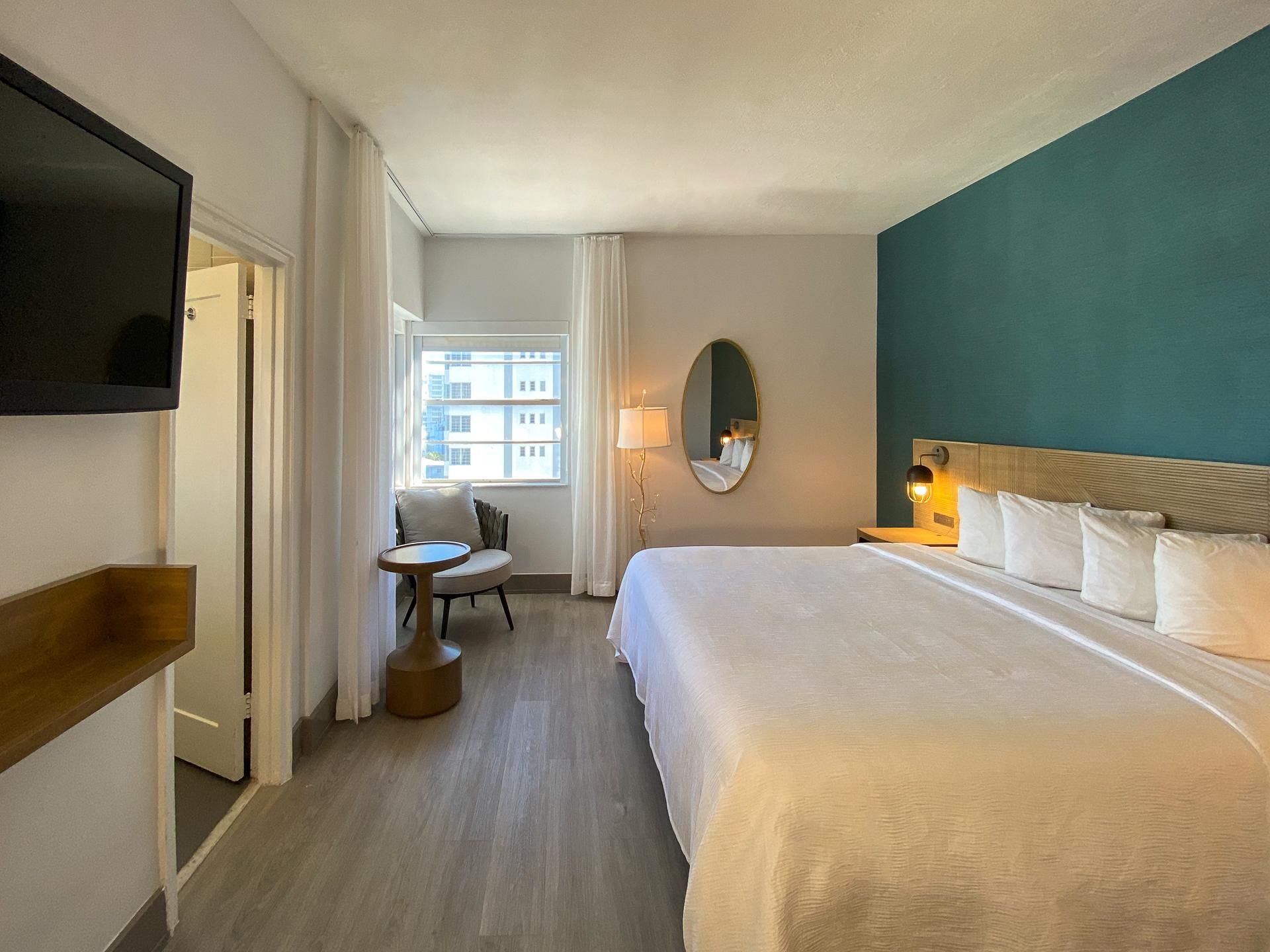 undefined Marseilles Beachfront Hotel 8