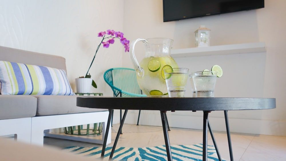 undefined Marseilles Beachfront Hotel 4