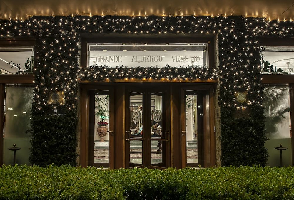 undefined Grand Hotel Vesuvio 3