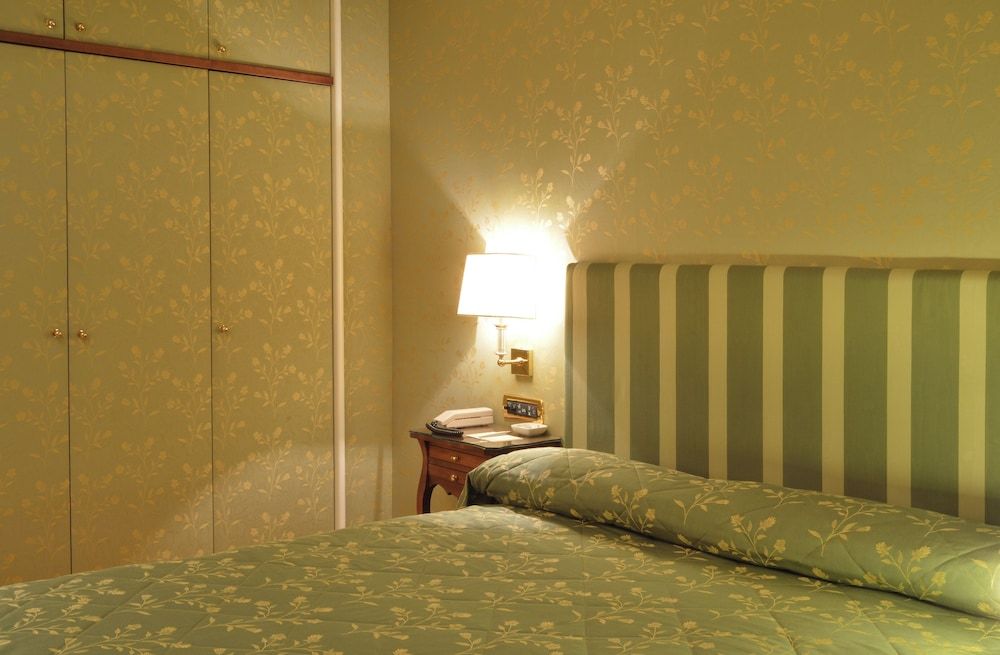 Grand Hotel Vesuvio Superior Room, 1 Queen Bed 3