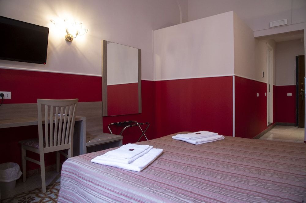 Domus Napoleone Luxury Double or Twin Room 8