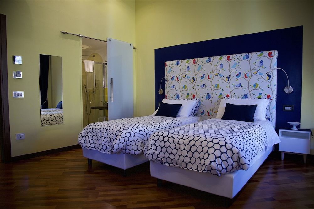 undefined Il Giardino Segreto 5