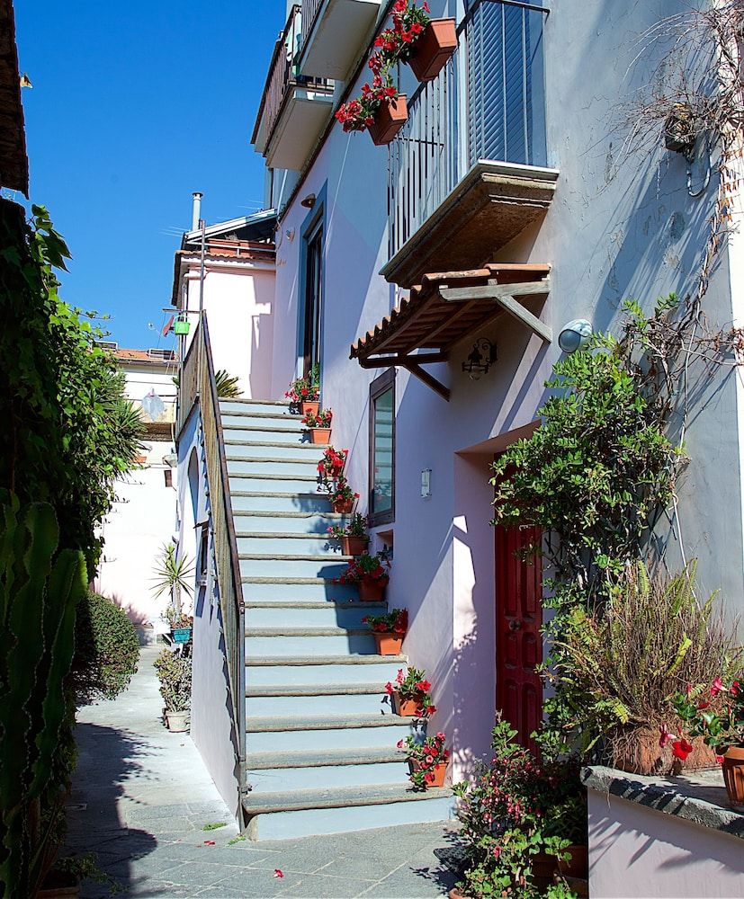 undefined Il Giardino Segreto 7