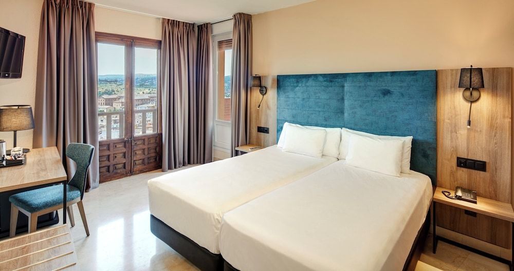 Hotel Sercotel Alfonso VI Classic Twin Room (Exterior View)