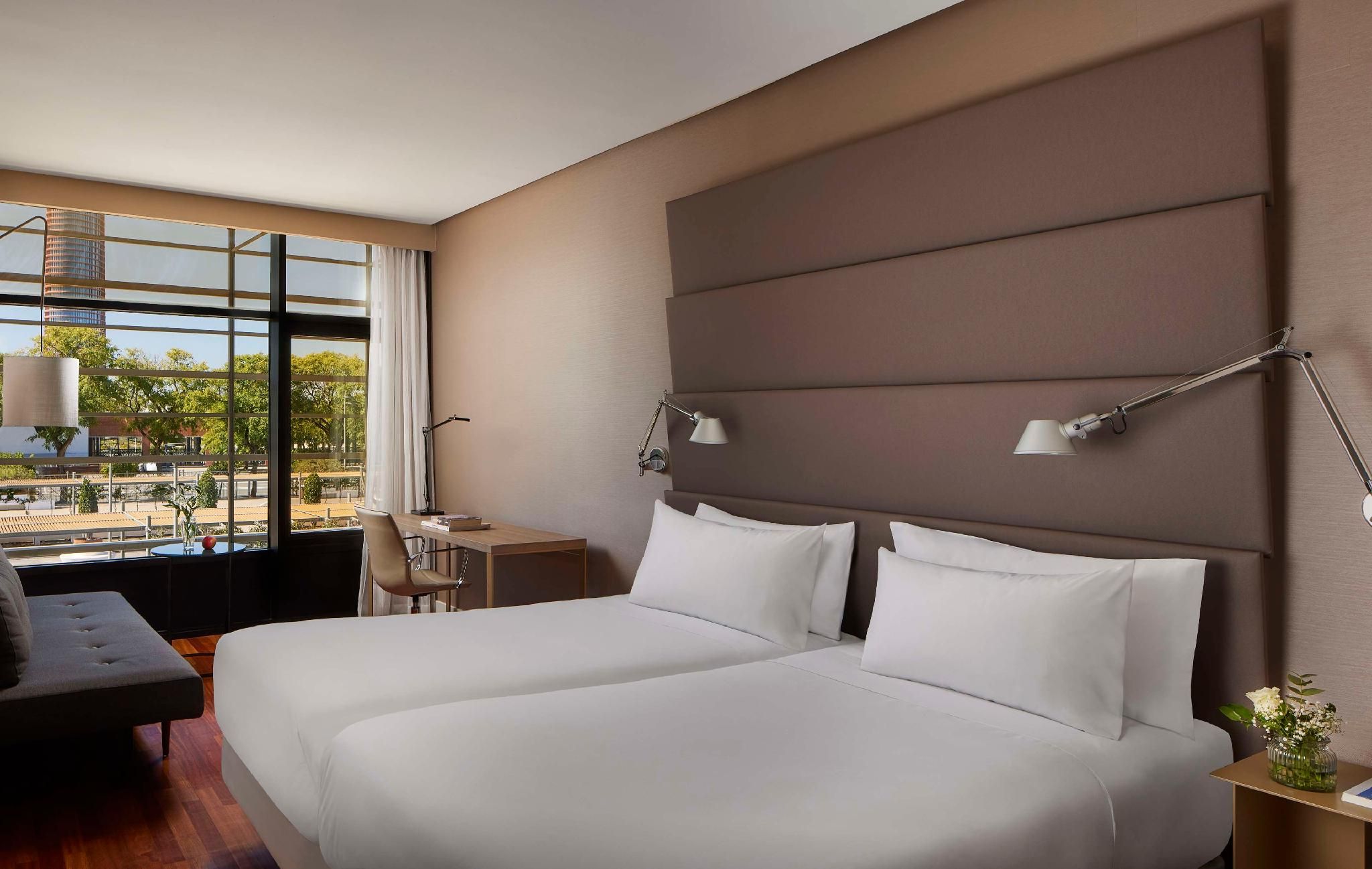 undefined NH Sevilla Plaza de Armas  2