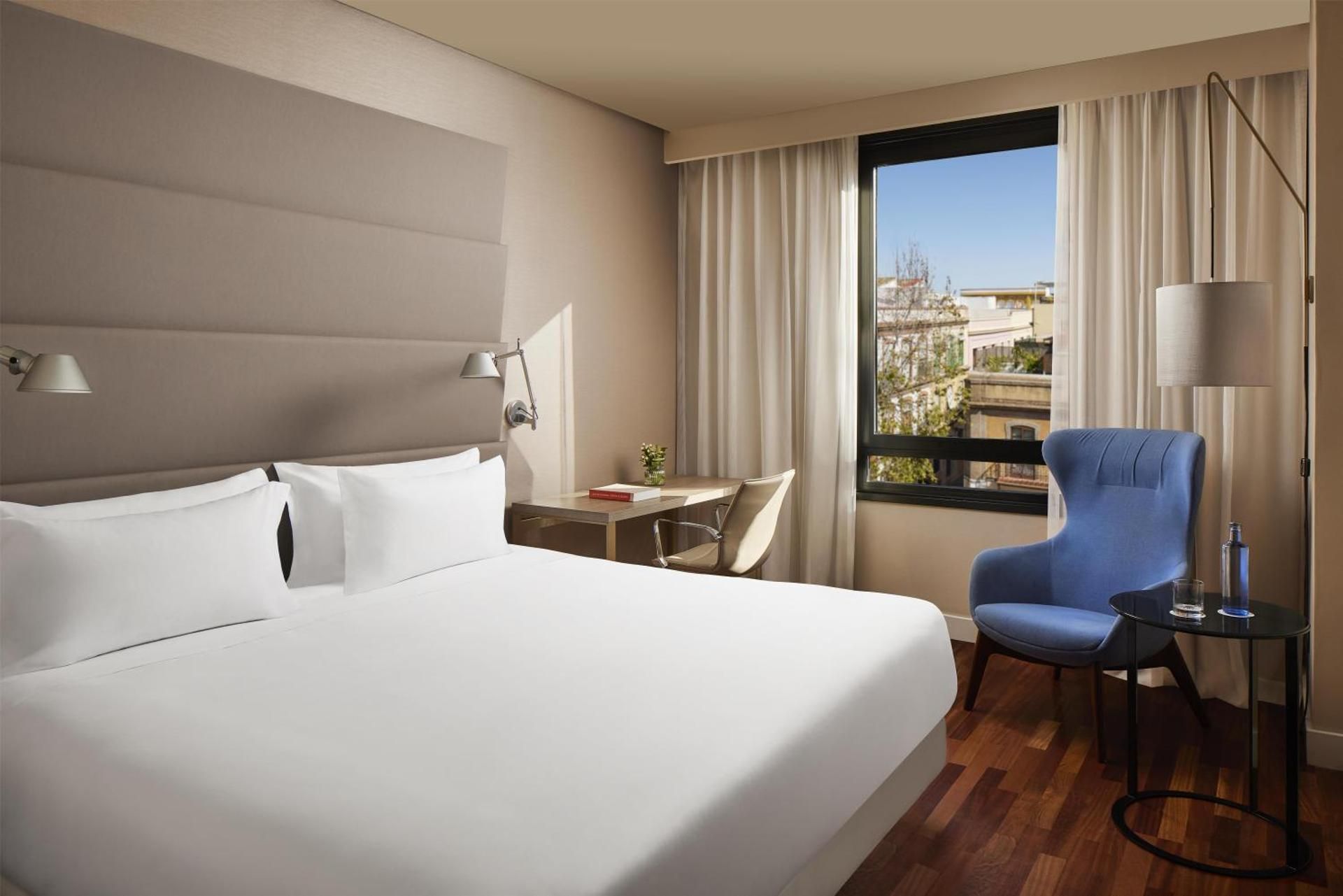 undefined NH Sevilla Plaza de Armas  9