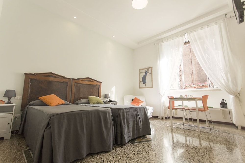 Maison Colosseo Standard Double Room 2