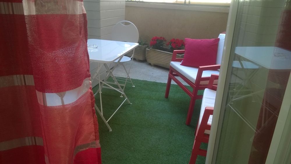 undefined Demi's Home