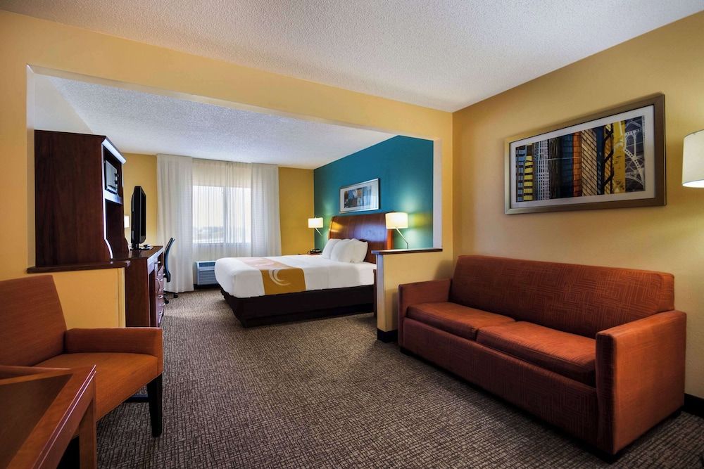 Standard Room, 1 King Bed, Non Smoking