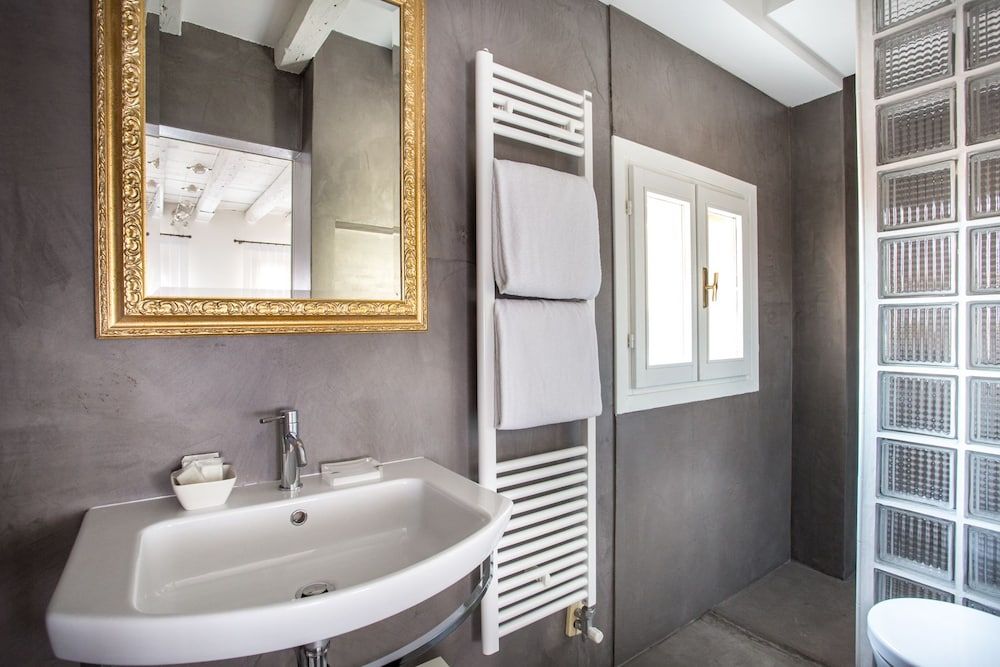 B&B Ca' Santo Spirito Superior Suite, 2 Bedrooms, Private Bathroom 8