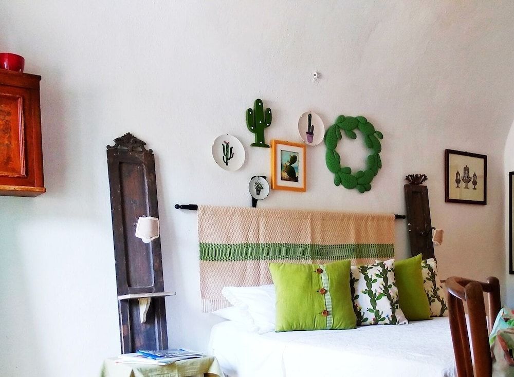 Classic Double Room, 1 Queen Bed, Ensuite