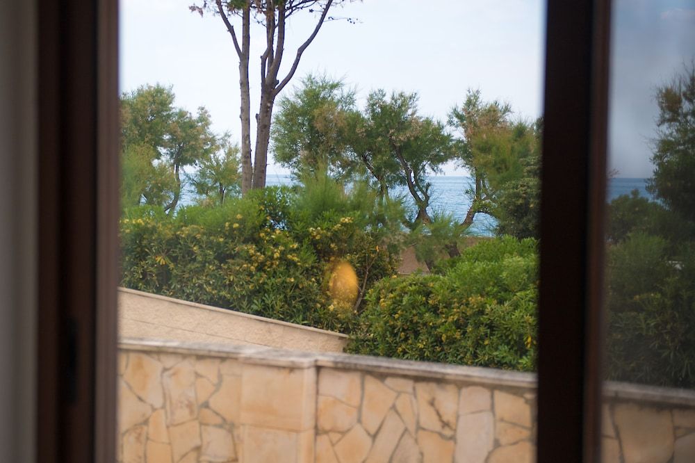 Hotel San Giovanni Basic Double Room, Sea View 6