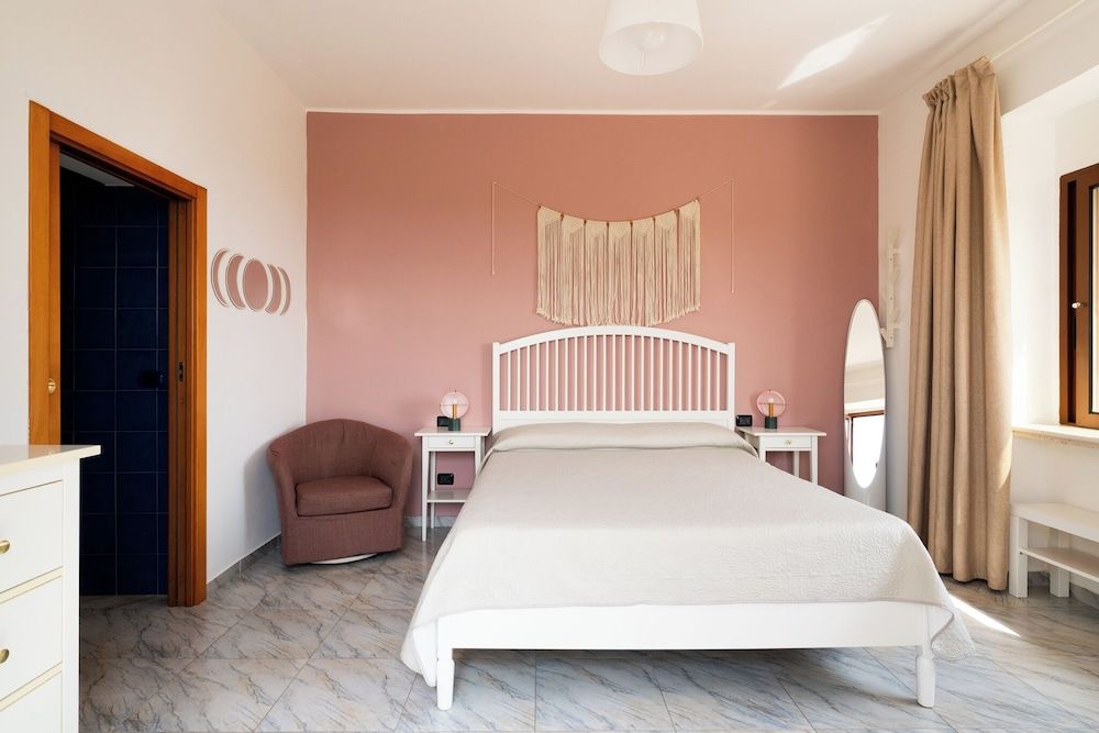 Hotel San Giovanni Basic Double Room, Sea View 2