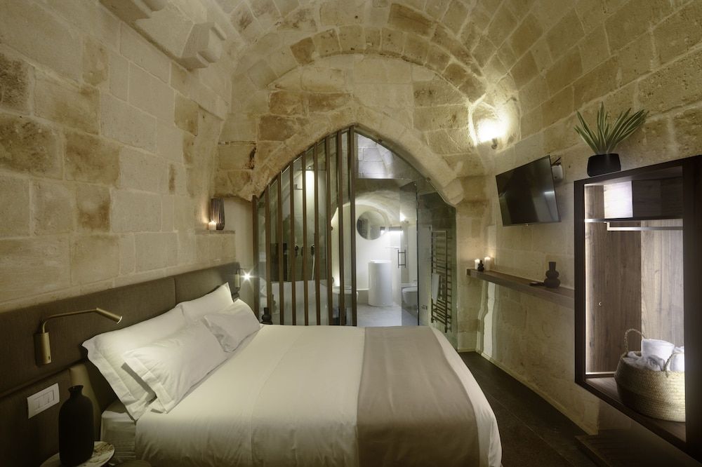 undefined Le Malve Cave Retreat 7