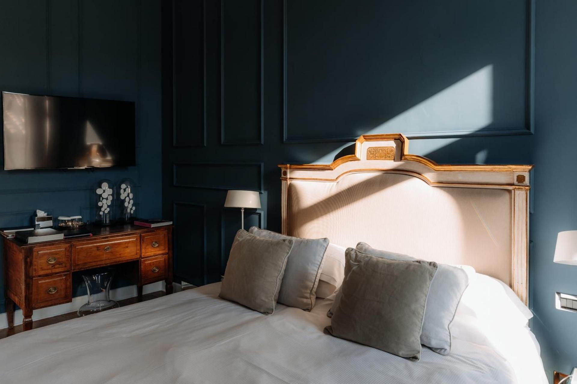 Seven Historical Suites Presidential Suite 3