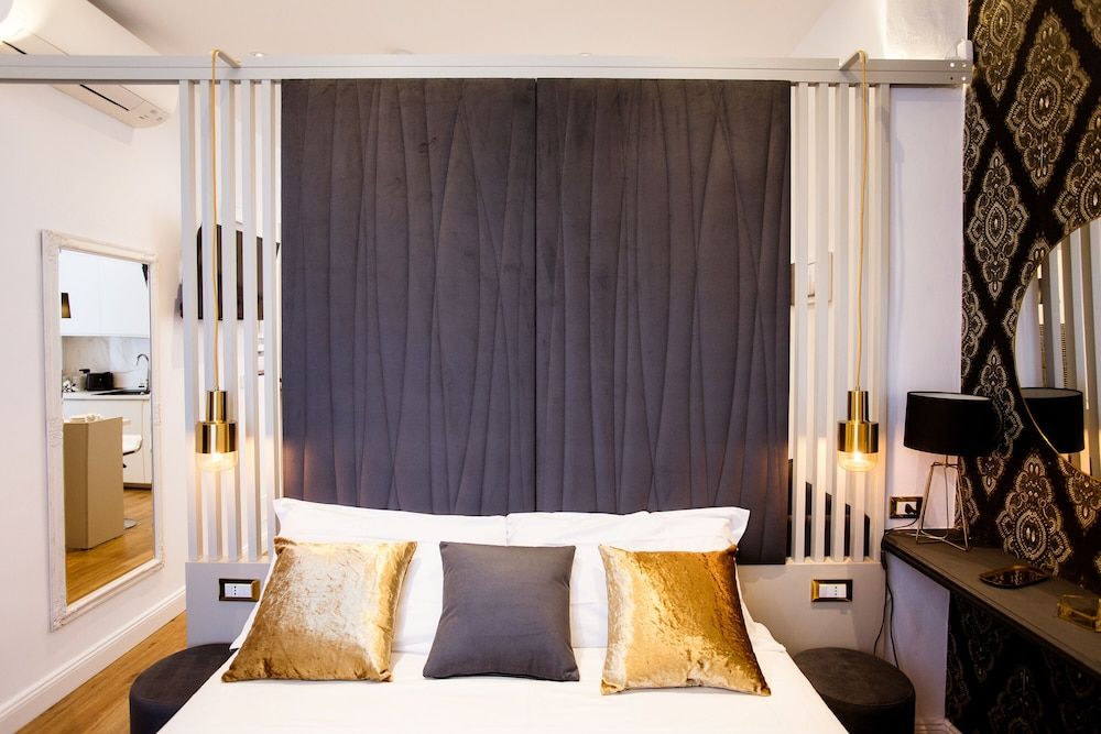 Junior Studio Suite (Via Di Monale 75)