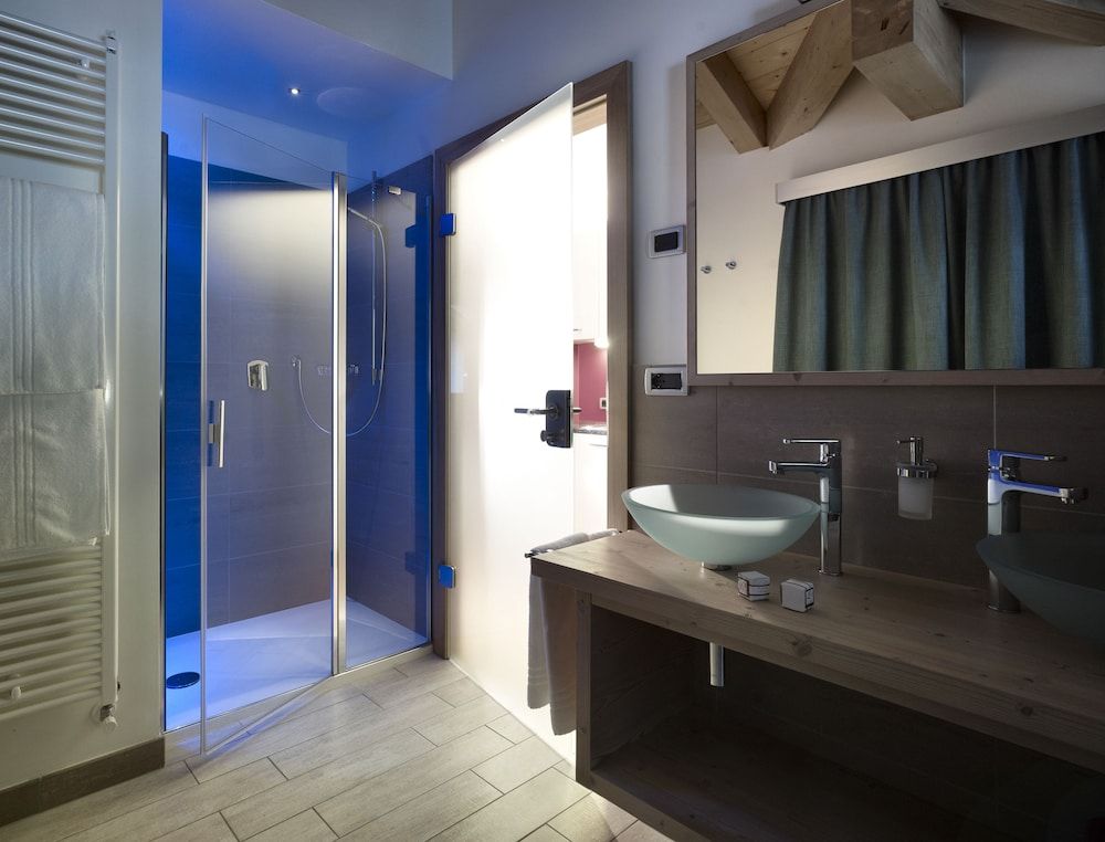 Color Home Suite Apartments Comfort Apartment, 2 Bedrooms 3