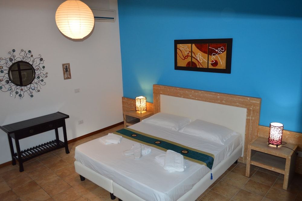 Butterfly Accommodation Double or Twin Room, Patio (Turchese) 5